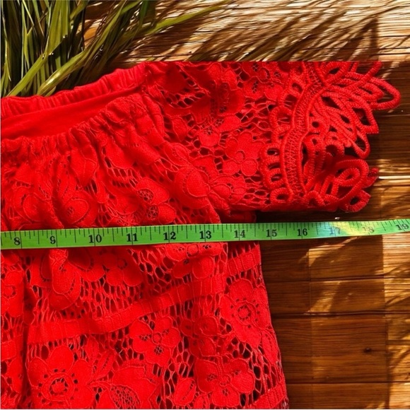 FREE PEOPLE Red Sweet Dreams Lace Crop Top - XS - Picture 10 of 16